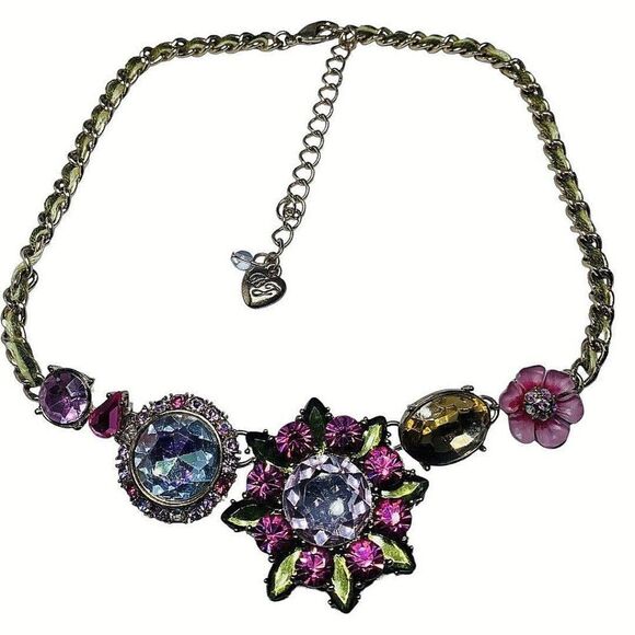 Betsey Johnson Icy Pink Crystal Flower Necklace 19"  Hawaiian Luau Cottagecore - Picture 2 of 8